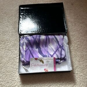 Nib Palettepassion hand painted silk scarfed 27”x11”